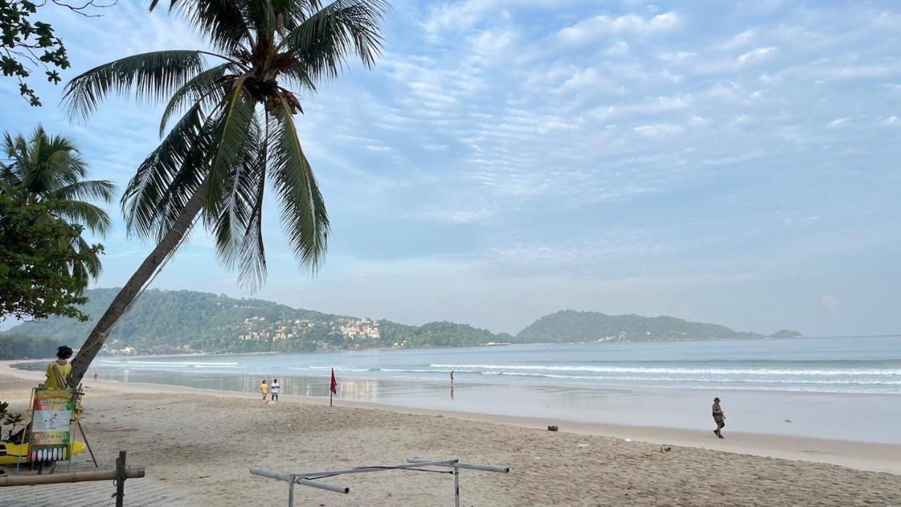 Condos: Beachside Retreat With Smart Tv & Kitchen * Patong